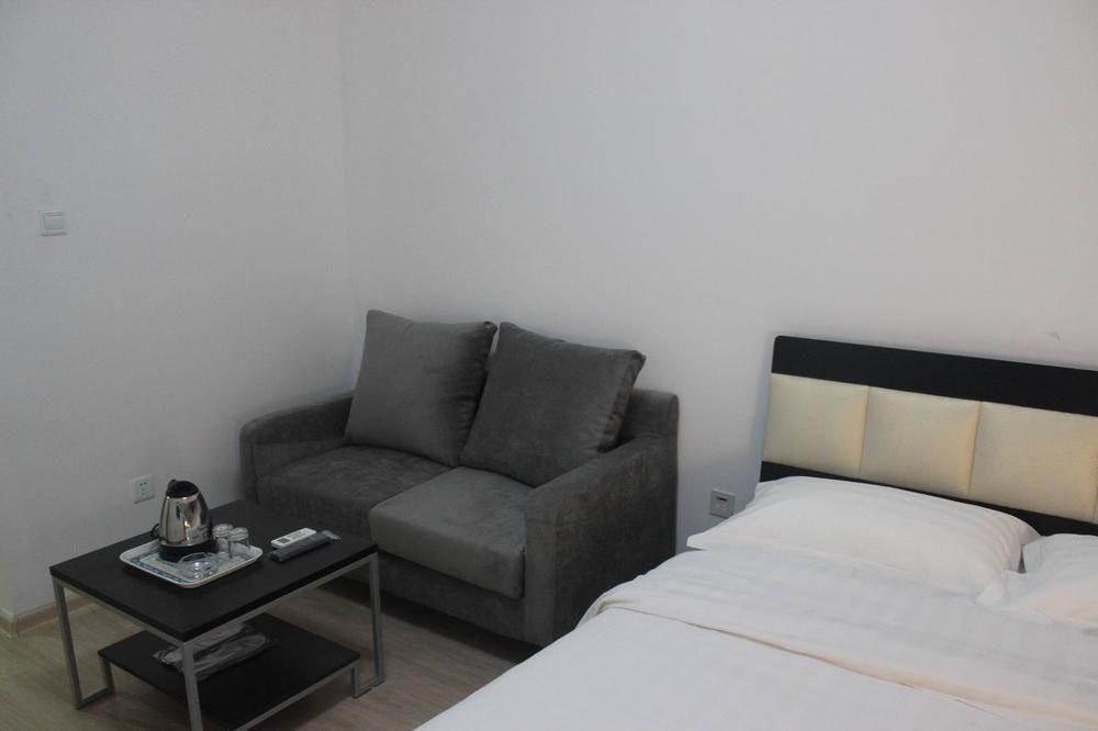 Ju Ya Hotel Сиань Экстерьер фото